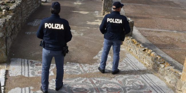 Morte ragazzina di Piazza Armerina: la lite a scuola con una coetanea sarebbe stata filmata