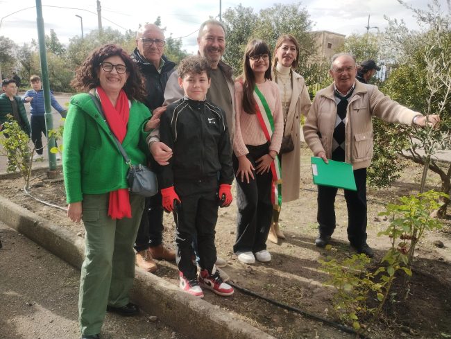 Festa Nazionale degli Alberi all’I.C. “La Mela-Sante Giuffrida” di Adrano – FOTO e VIDEO