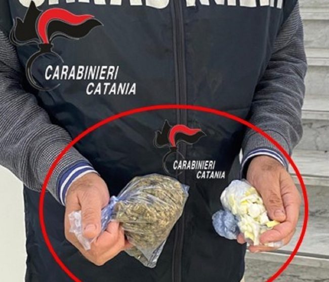 Arrestato per spaccio a Catania, la fuga dopo l’allarme dei complici