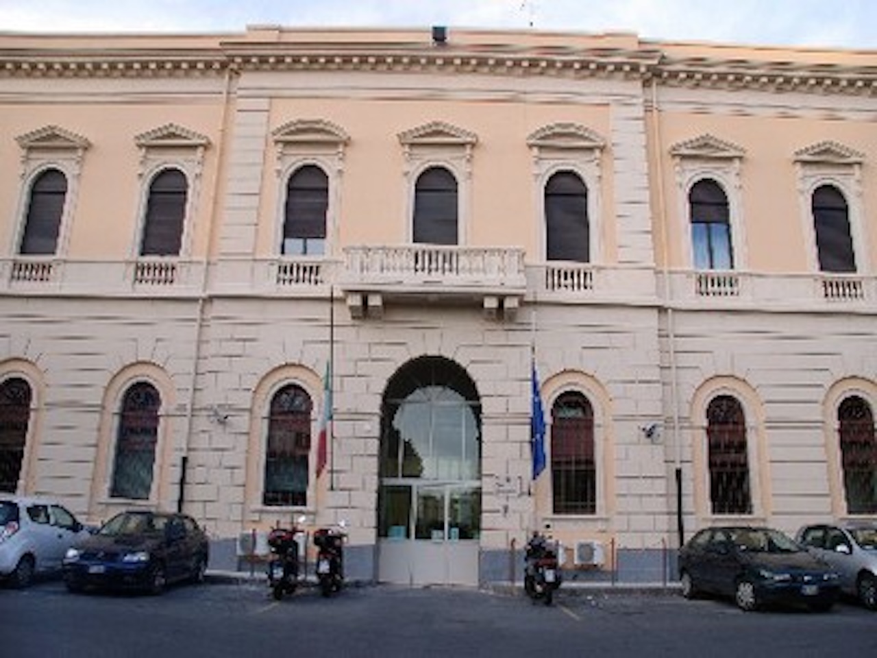 Ritrovato il detenuto che era evaso dal carcere di Piazza Lanza