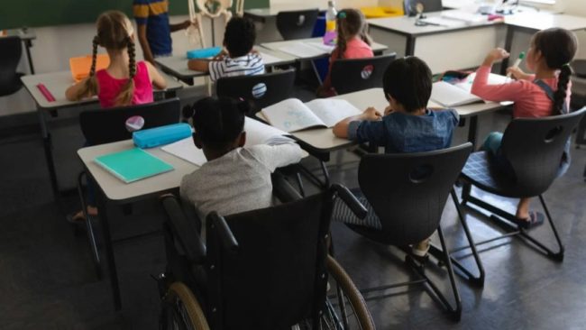 Catania non ha ritirato i tagli per l’assistenza agli alunni disabili: la nota di Usb Scuola