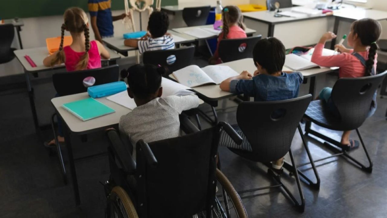 Catania non ha ritirato i tagli per l’assistenza agli alunni disabili: la nota di Usb Scuola