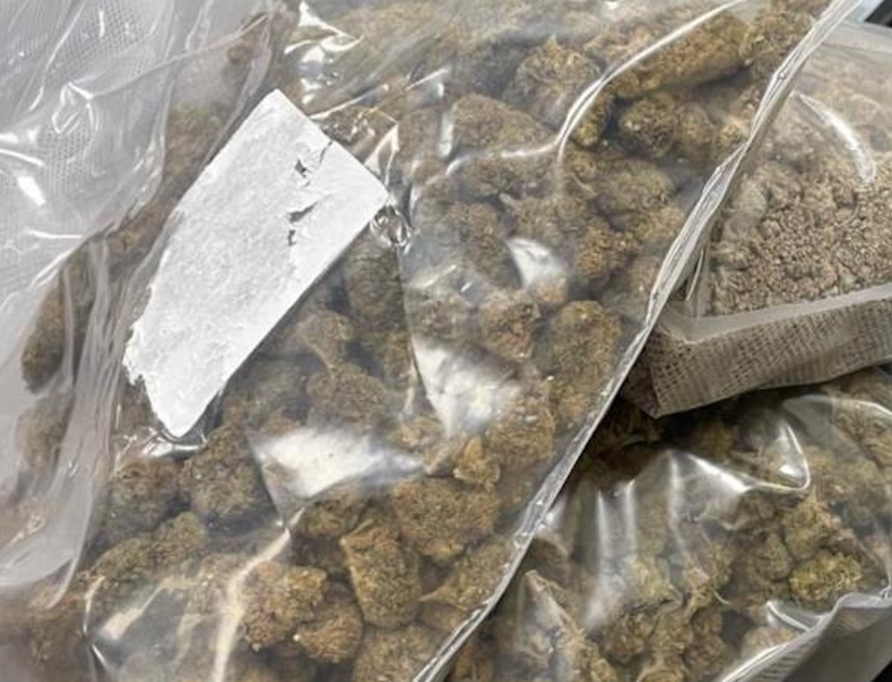 Operazione antidroga a Siracusa: sequestrato un chilogrammo di marijuana destinato alla Svezia