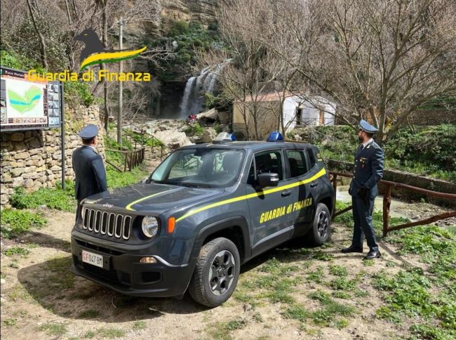Palermo, bloccate erogazioni a quattro soggetti che avevano vinto un bando regionale