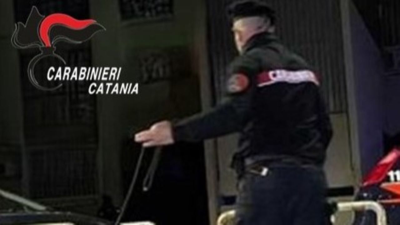 Spaccio nel Catanese: blitz in casa a Biancavilla. Un arresto