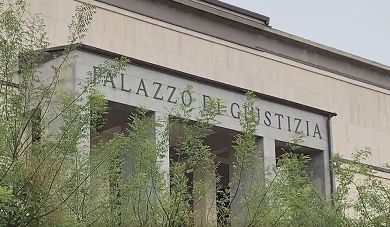 Aperto fascicolo per istigazione al suicidio sulla ragazzina che si è tolta la vita nell’Ennese