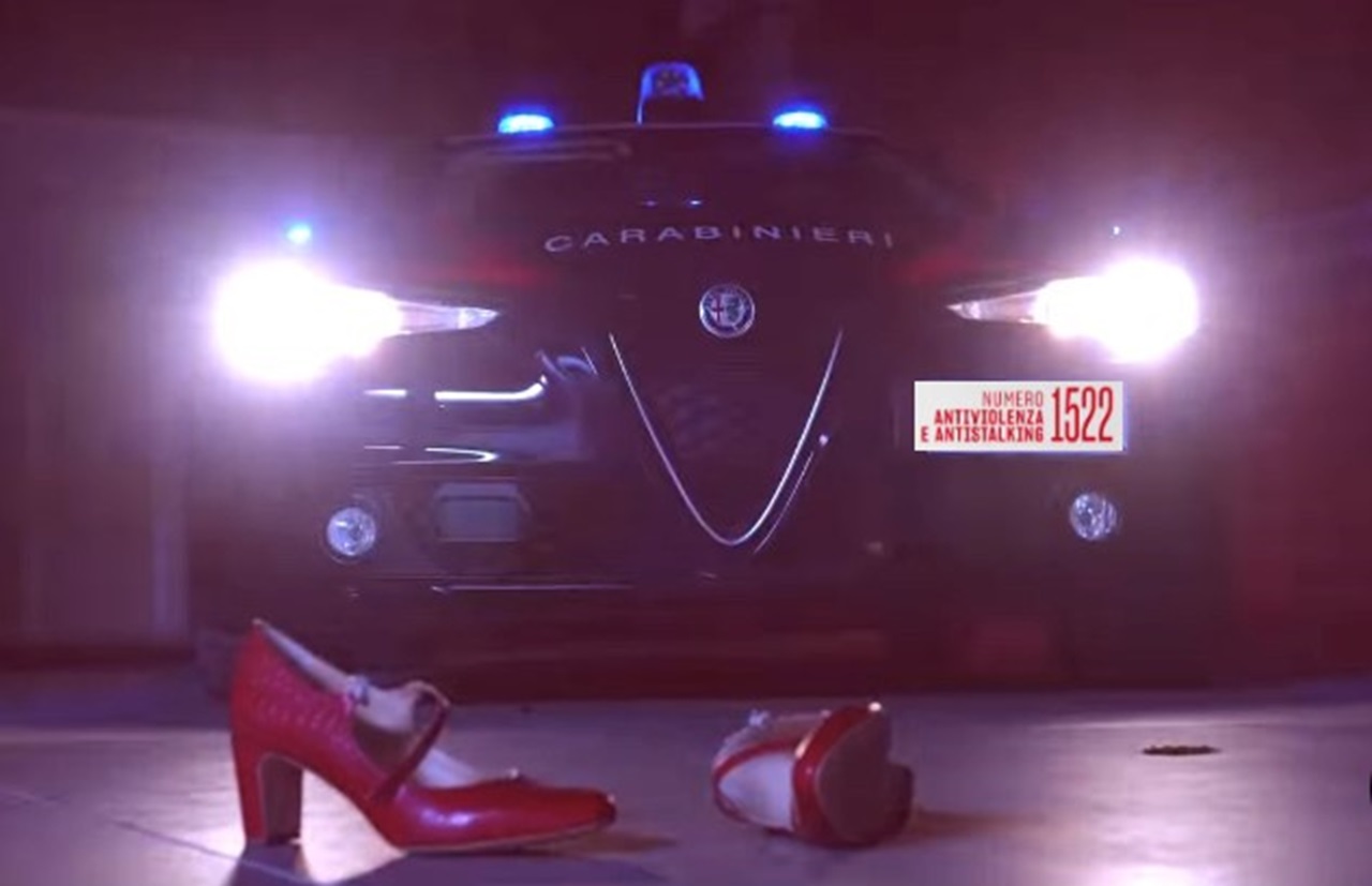 Lentini, moglie rinchiusa in casa e seviziata da due anni: arrestato operaio