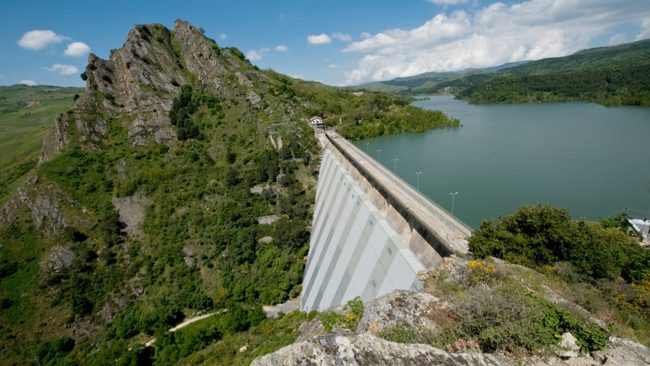Siccità, crescita dell’invaso Ancipa: al via i lavori per migliorare l’accumulo d’acqua