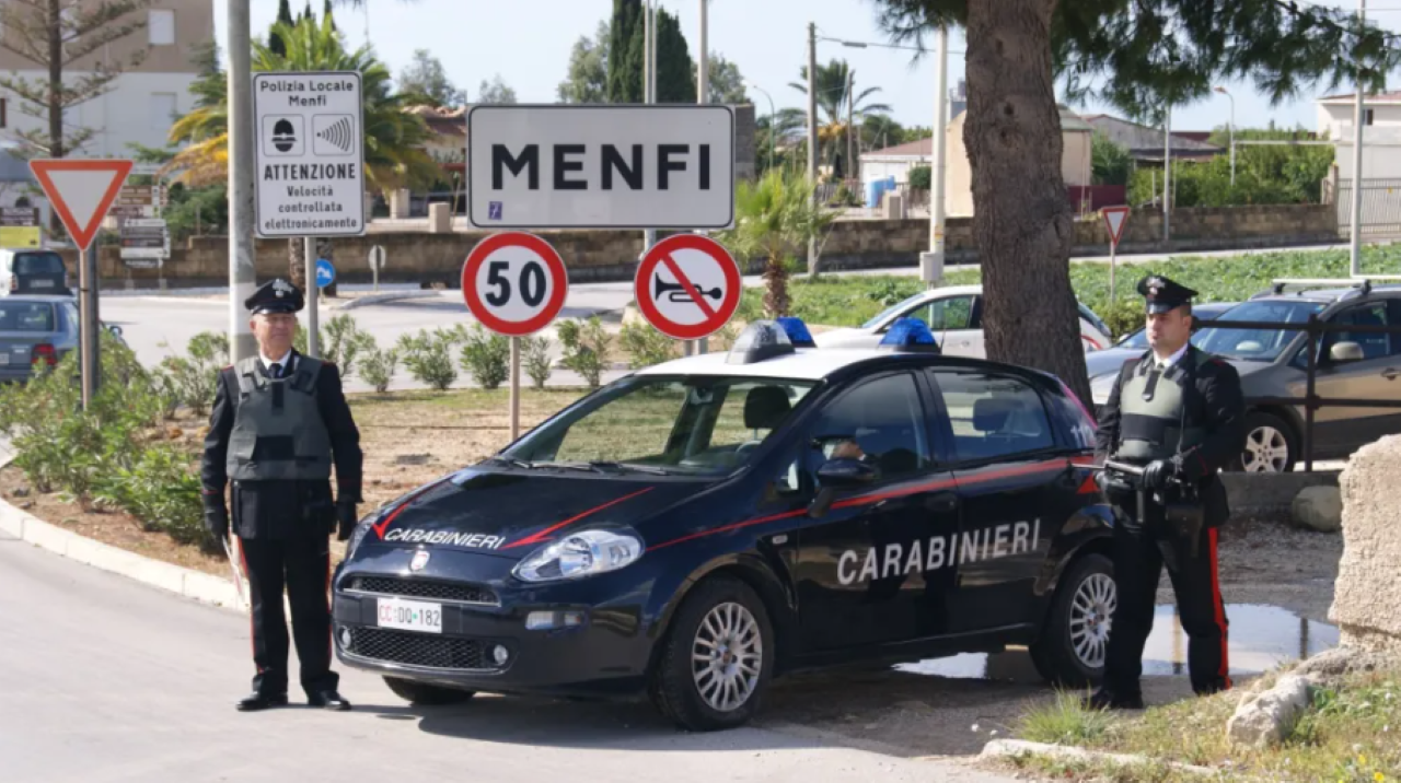 Non si ferma all’alt e rischia di investire un maresciallo: condannato 39enne