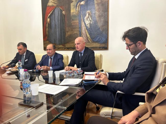 Almaviva: proposto impiego 130 lavoratori e proroga ammortizzatori sociali