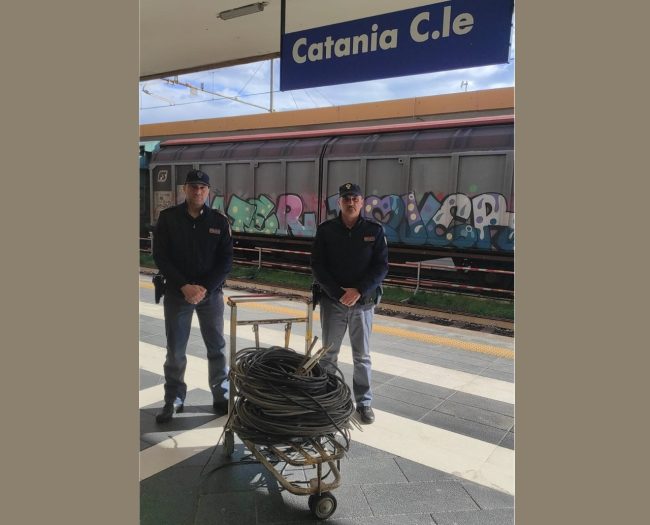 Furto di rame alla stazione di Catania, 3 arresti