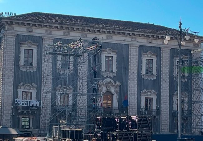 Concerto Capodanno a Catania: accesso limitato. Il piano parcheggi, Metro operativa fino alle 3