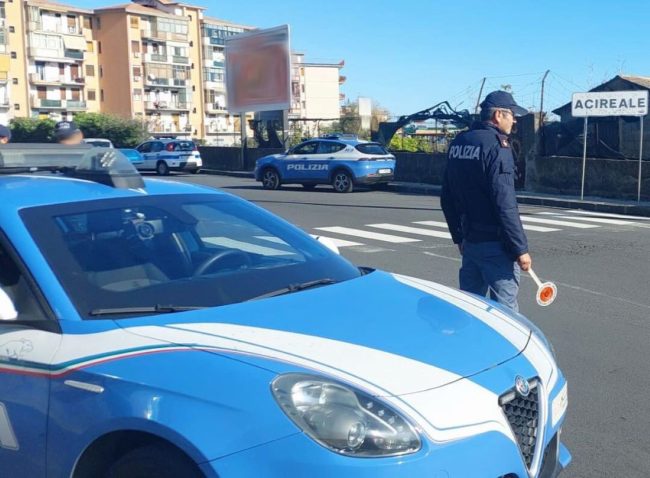 Acireale, controlli sul territorio: scoperti due autolavaggi abusivi