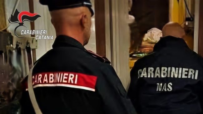 Operazione “Natale in sicurezza” a Catania: sanzioni in due bar del Corso Italia