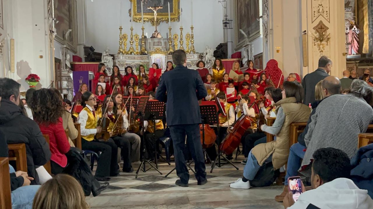 Concerto di Natale all’Istituto Comprensivo Cavour di Catania