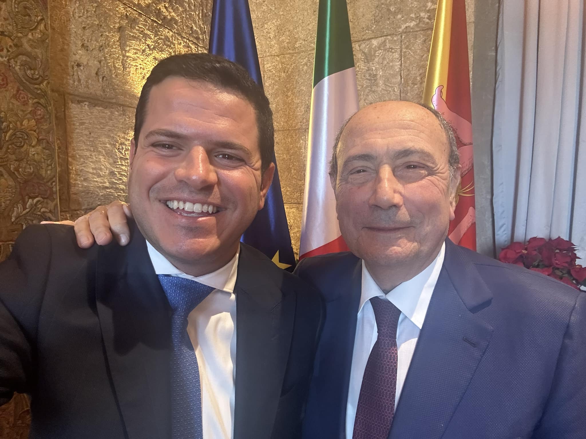 Finanziaria approvata: il selfie di Galvagno e Schifani riporta il sereno