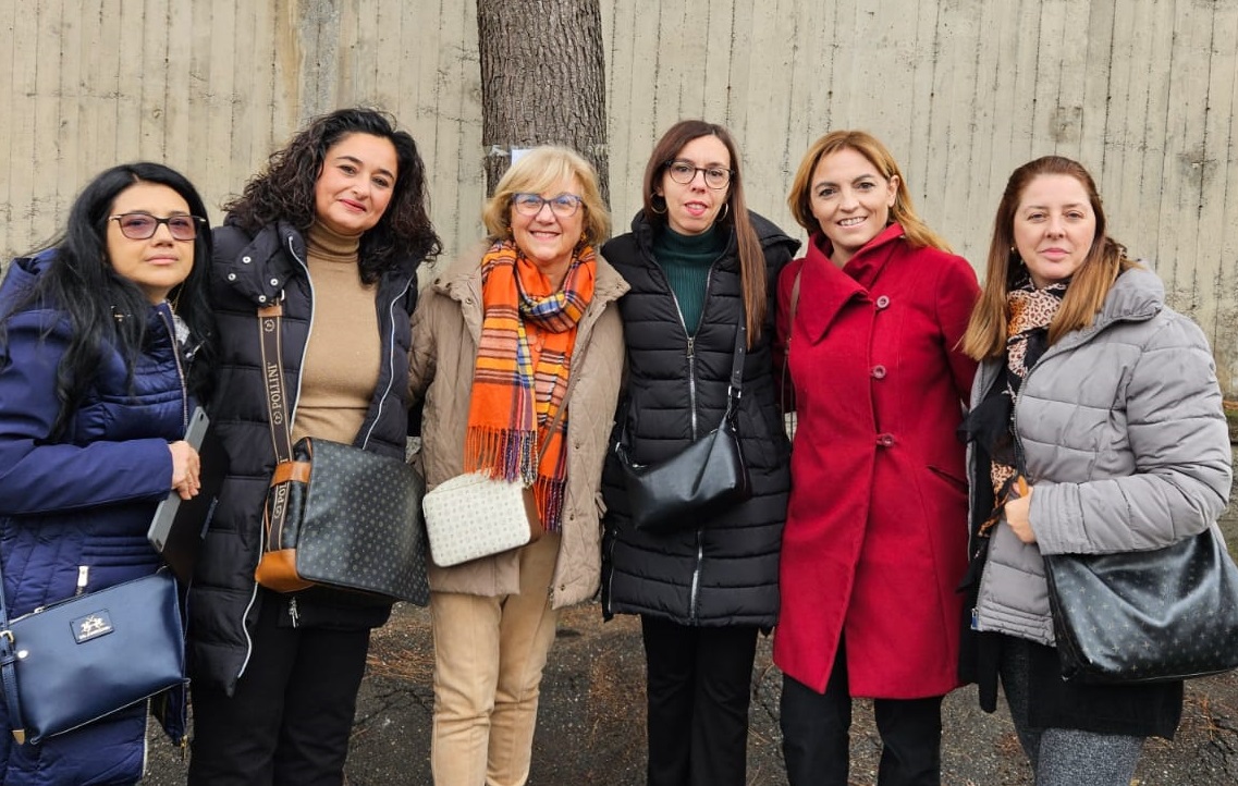 Femminicidio, la scuola “San Giorgio” all’inaugurazione del murale contro la violenza di genere