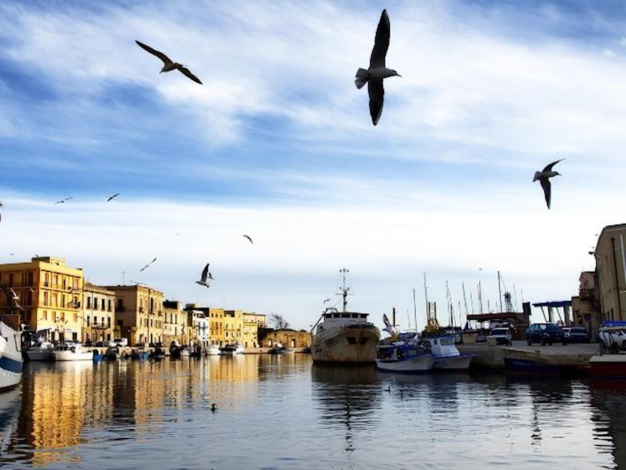 Mazara del Vallo, recuperato il cadavere di un uomo nel porto-canale