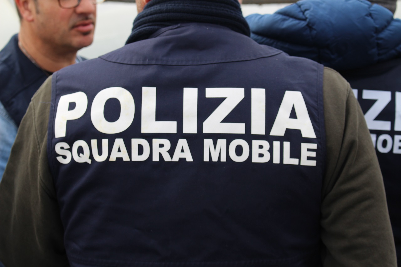 Trovato morto in casa a Caltanissetta, sarebbe stato ucciso dal fratello