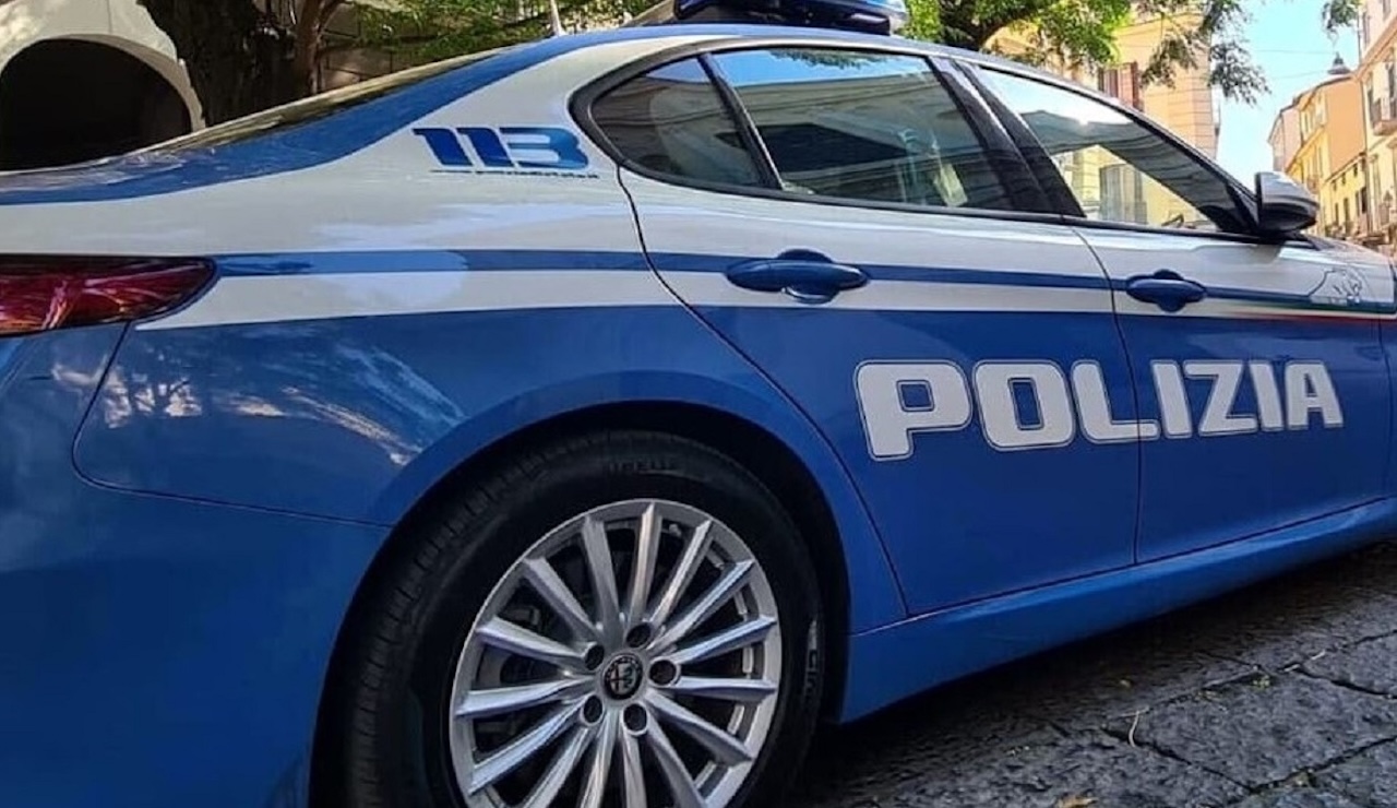 Messina, uccide la madre a coltellate e all’interrogatorio “non ricorda nulla”