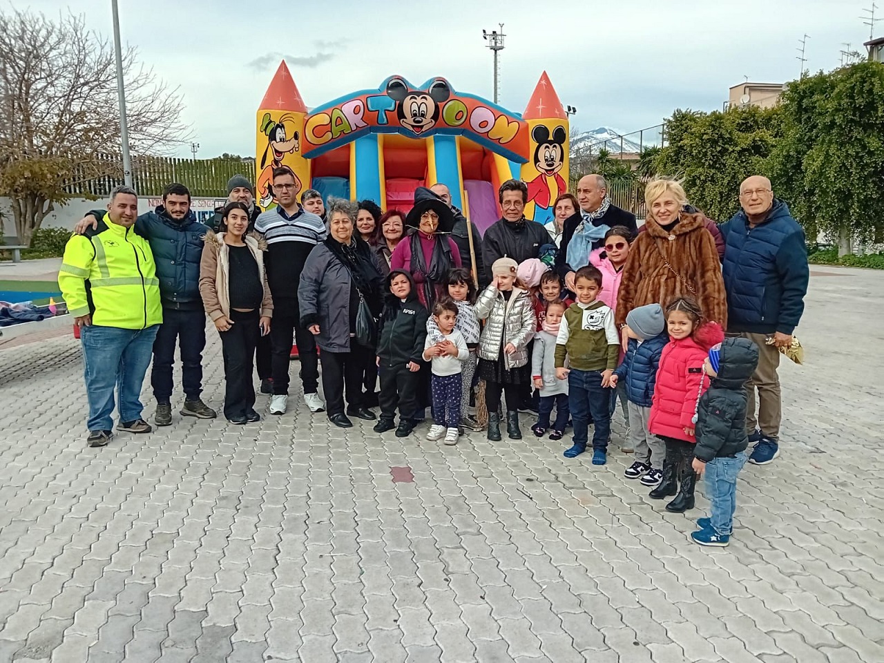 Epifania, una mattinata di festa per i bambini di Picanello