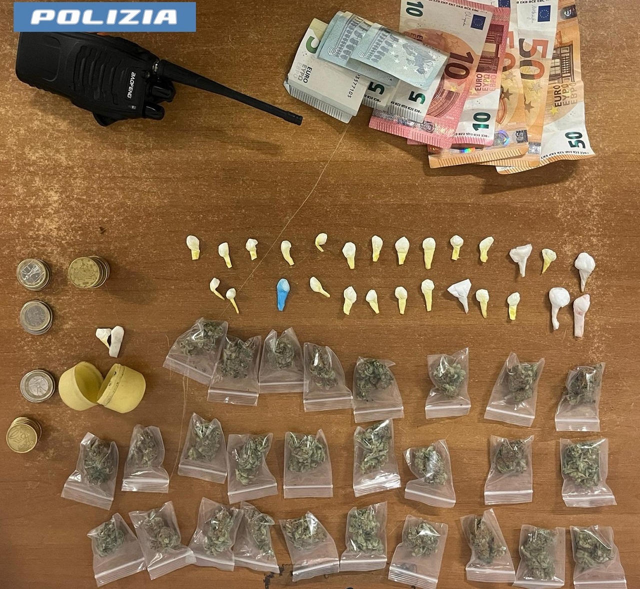 Spacciatore con la droga nell’ovetto Kinder in via Capo Passero