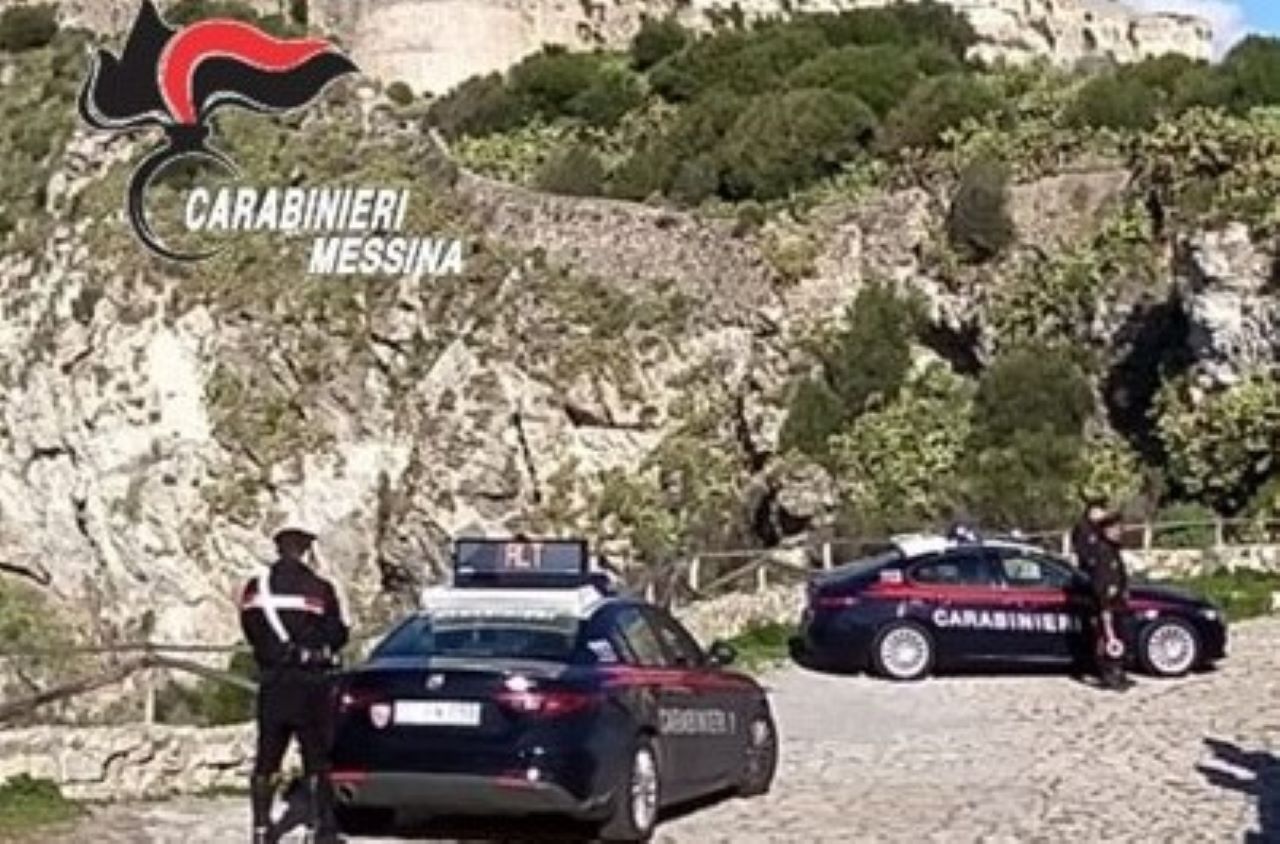 Controlli stradali dei carabinieri a Milazzo, 9 ragazzi denunciati