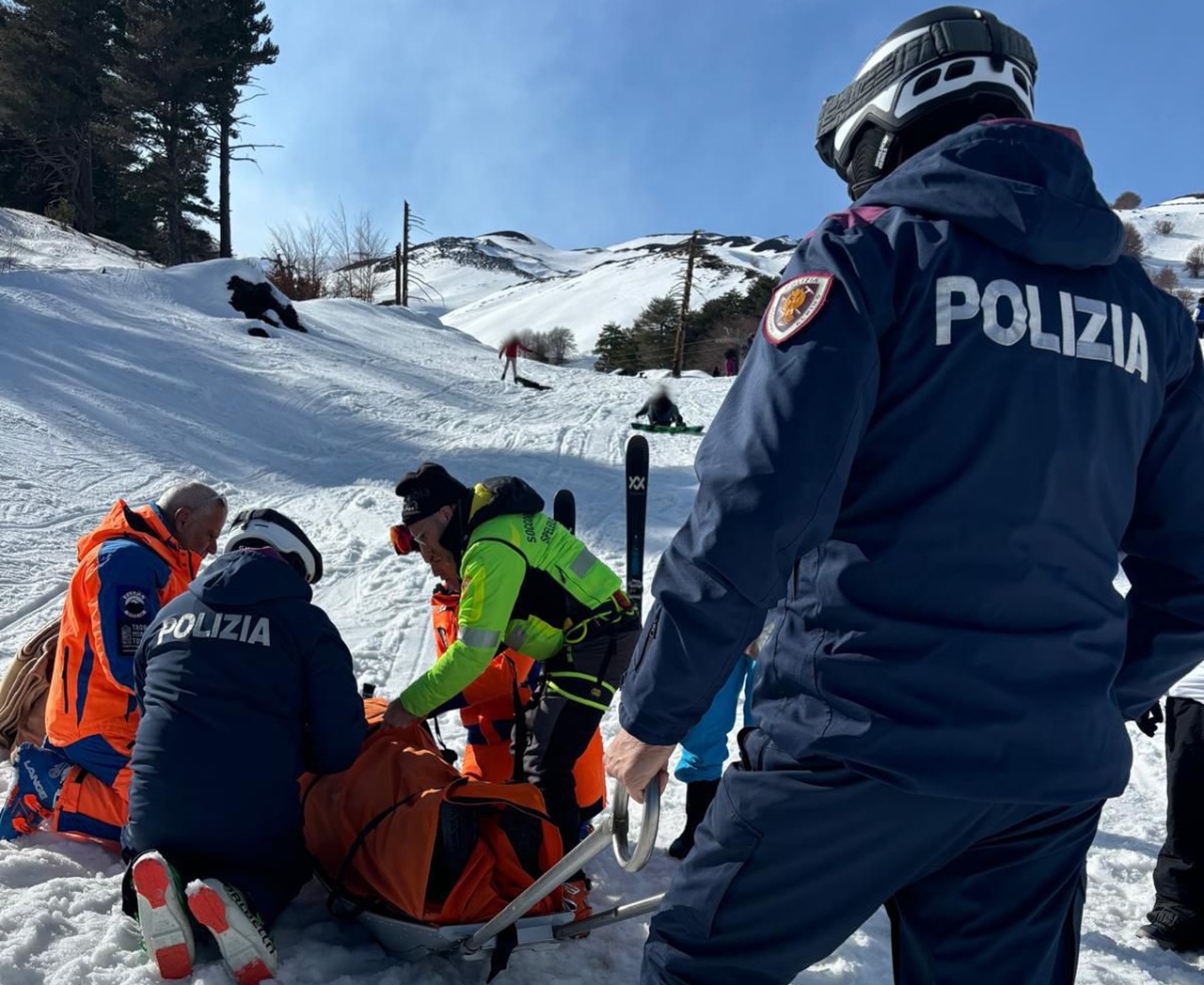 Otto sciatori soccorsi dalla Polizia di Stato sul versante Etna Nord