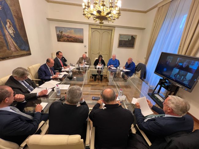 Schifani convoca e presiede un tavolo operativo
