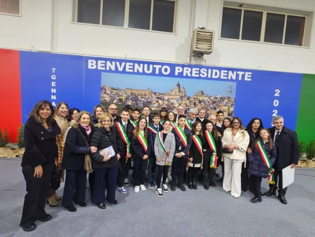 La baby sindaco dell’I.C. “Cavour” incontra il Presidente della Repubblica Sergio Mattarella