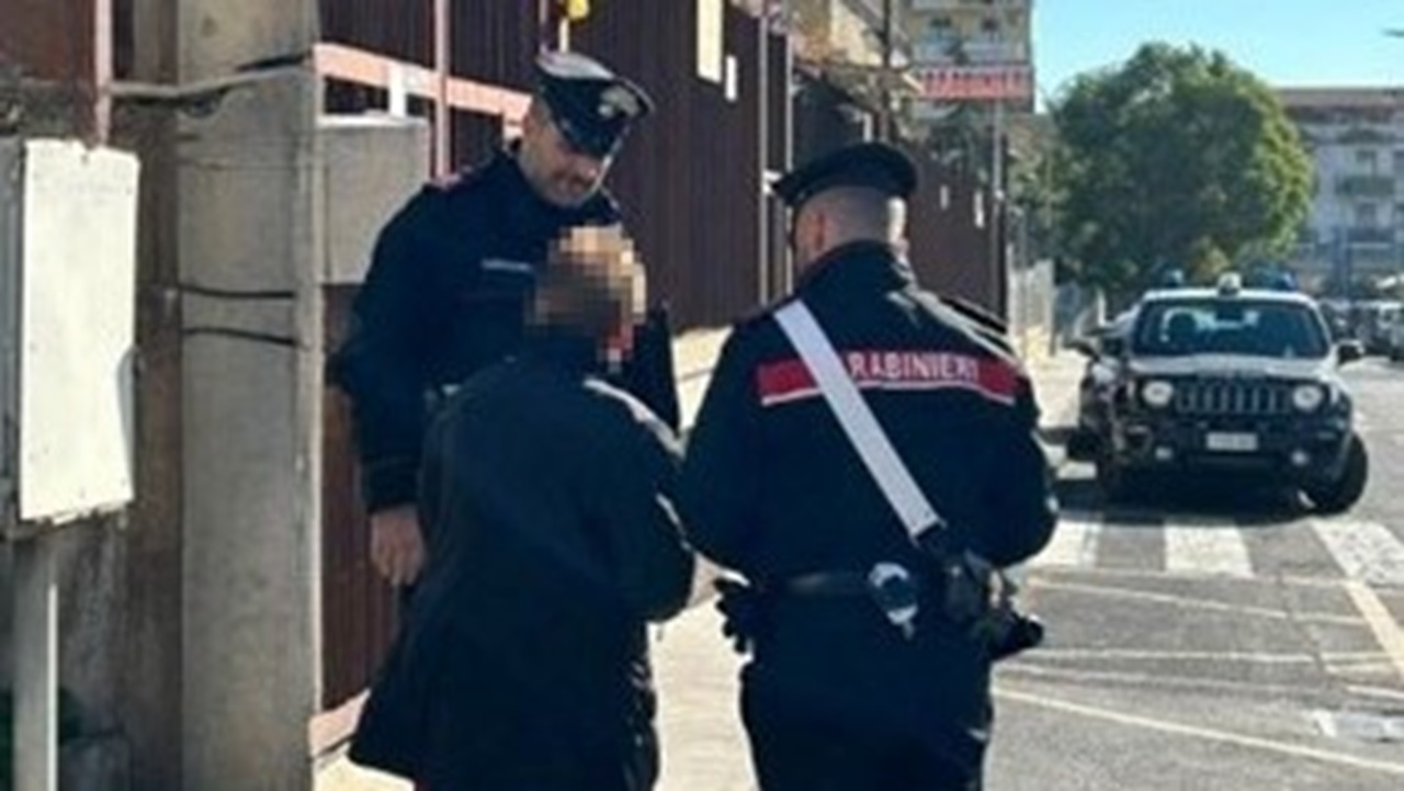 Truffe agli anziani: una coppia sventa la truffa e vanno a denunciare