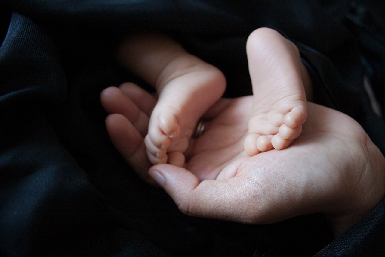 Neonata deceduta due giorni dopo il parto, aperta inchiesta a Catania