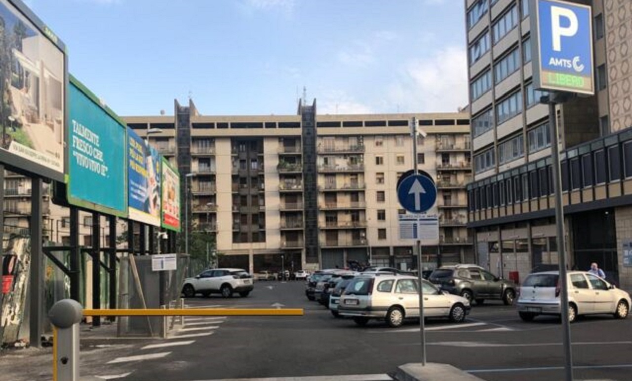 Il caso delle minacce nel parcheggio di Corso Sicilia