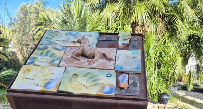 Atti vandalici a villa Olivia a Castellammare del Golfo