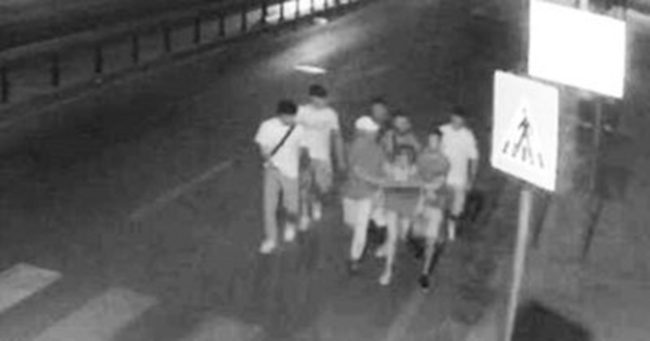 Stupro di gruppo al Foro Italico di Palermo, Angelo Flores accusato di revenge porn