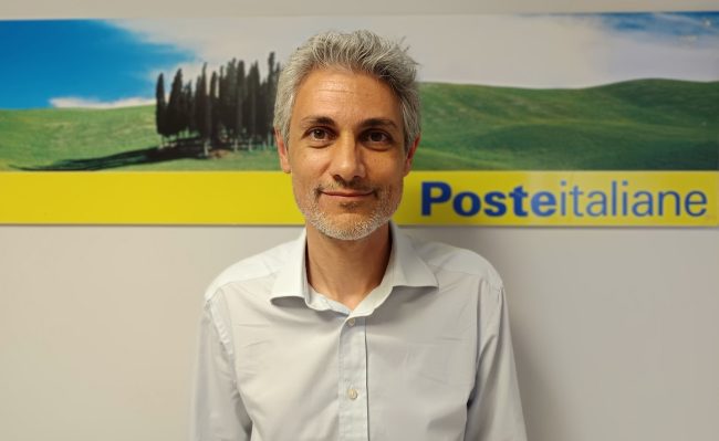 Tenta di truffare dipendente ufficio postale del Catanese: smascherato dal direttore