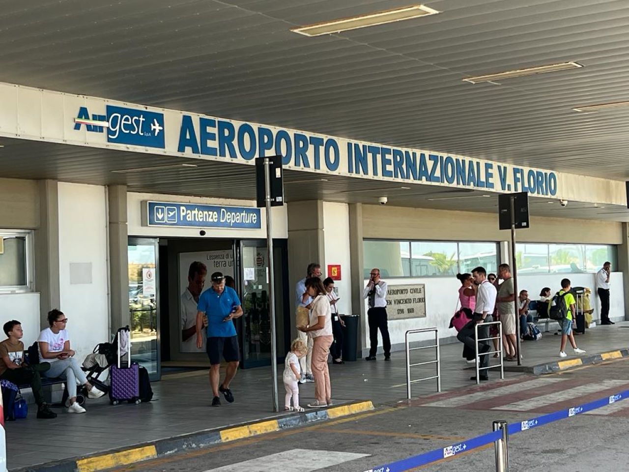 Sicilia, grande vitalità per gli aeroporti: oltre 23 milioni di passeggeri nel 2024