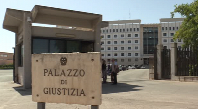 Il processo sull’omicidio Russo, i due avrebbero litigato per una sigaretta