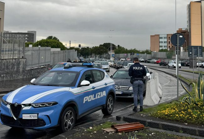 Evade dai domiciliari per rubare in due auto, ladro 54enne arrestato