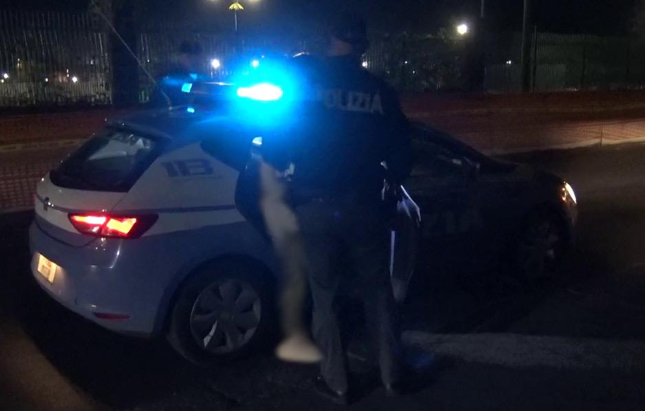 La fuga a 120 km/h e senza patente la notte di San Valentino: un arresto a Catania