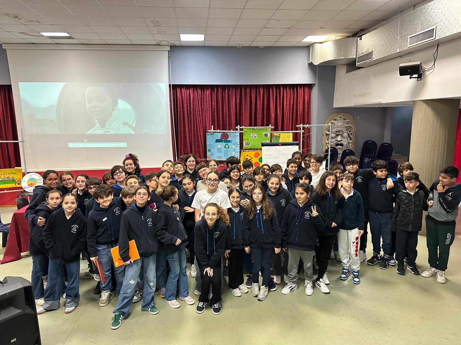 L’IC Cavour “accende” gli sguardi, il successo del progetto Educazione Visiva con “Lanterne Magiche”