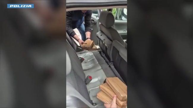 Catania, beccato con 5 chili di cocaina: arrestato 59enne