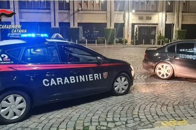 Catania, 35enne guida auto sotto effetto crack: patente sospesa