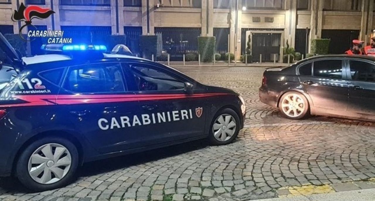 Denunciato parcheggiatore abusivo di Catania, aveva già un Daspo urbano