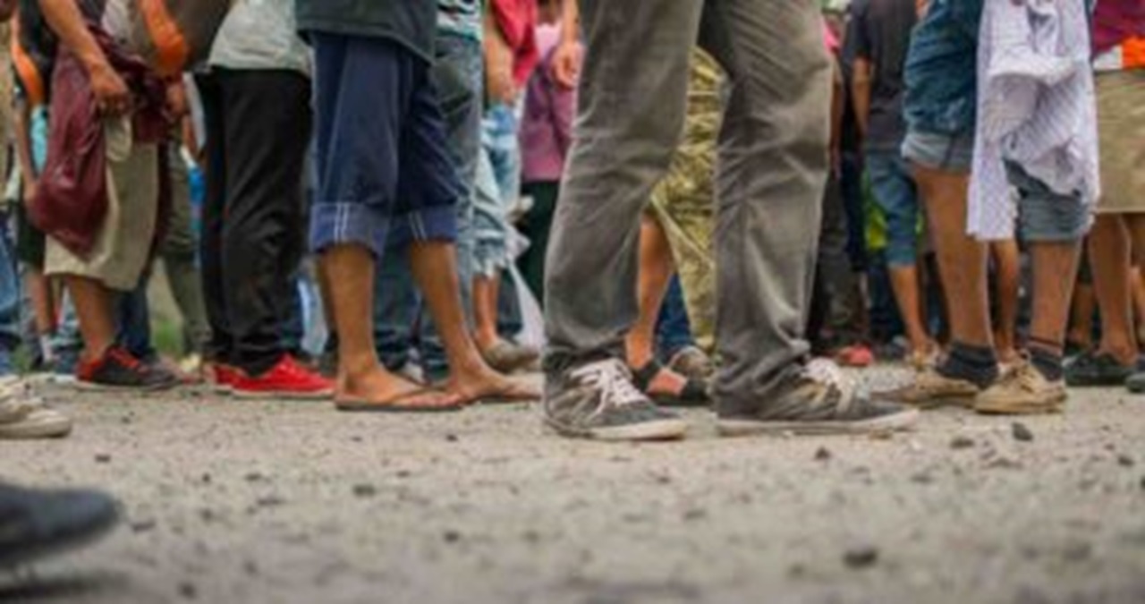 Traffico di migranti, fermati due fratelli bengalesi: smantellata rete tra Bangladesh, Libia e Italia