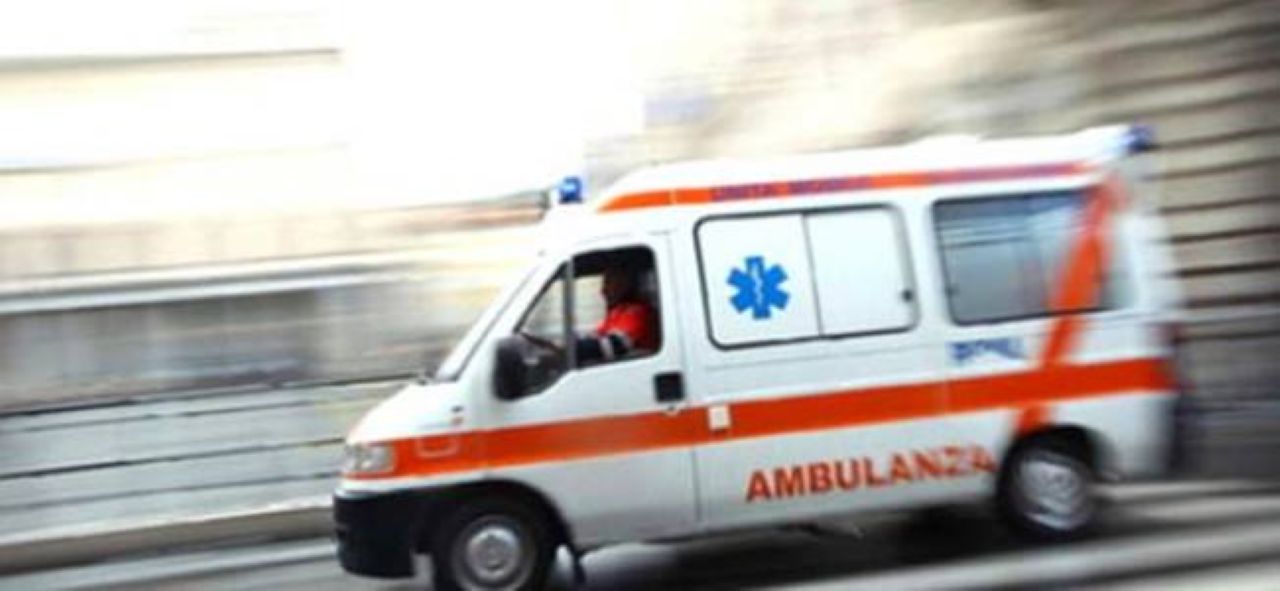 Incidente a Palermo, uomo travolto e ucciso da un’auto in via Tommaso Natale