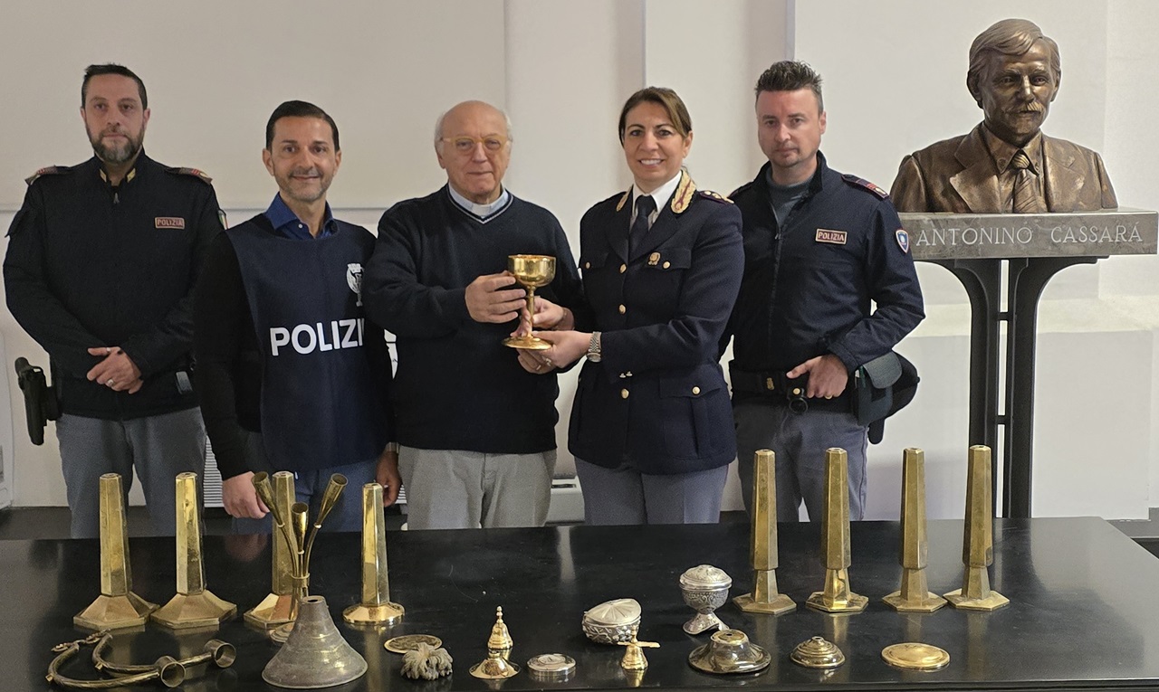 Furto in chiesa, ritrovati gli arredi rubati dalla chiesa di San Paolo Apostolo a Palermo