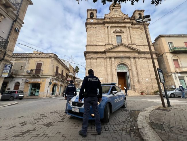 Risse in un bar del centro di Pachino: controlli e sospensione dell’attività per dieci giorni
