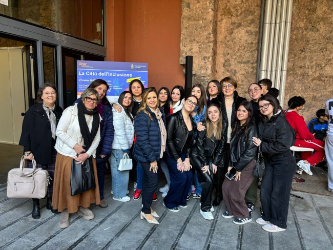 Il contributo dell’Istituto “Gemmellaro” alle Ciminiere di Catania in un viaggio nella “Città dell’Inclusione”