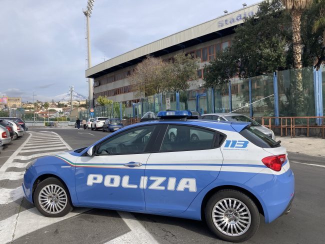 Trasferta “sfortunata” da Trecastagni a Catania, in manette pusher recidivo